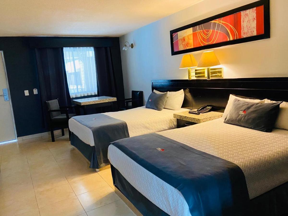 Hotel La Finca Ермосільо Екстер'єр фото